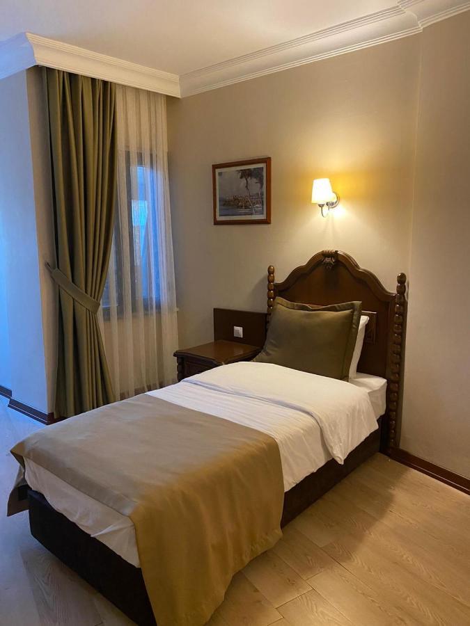 Hotel Bueyuek Levent Istanbul Exterior photo